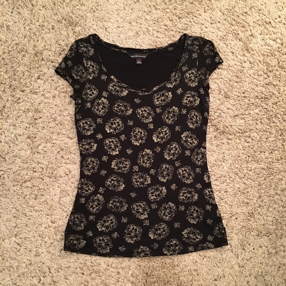 Skull shirt Rock and Republic Black and Gold